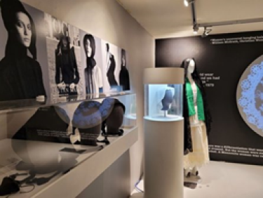 Uncoverings exhibitions