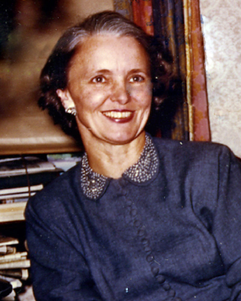 Lilian Gordon smiling in a portrait